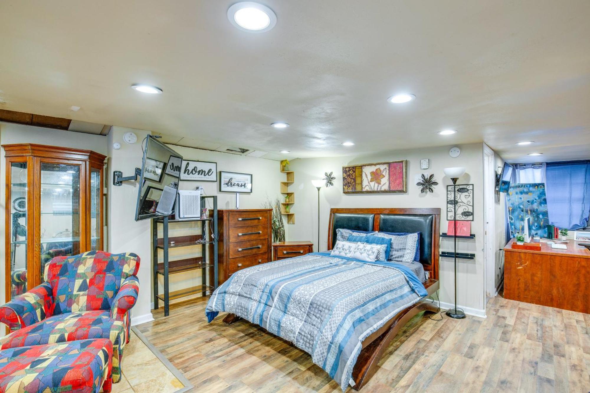 With Office - 4 Mi To Fair Park! Apartment *